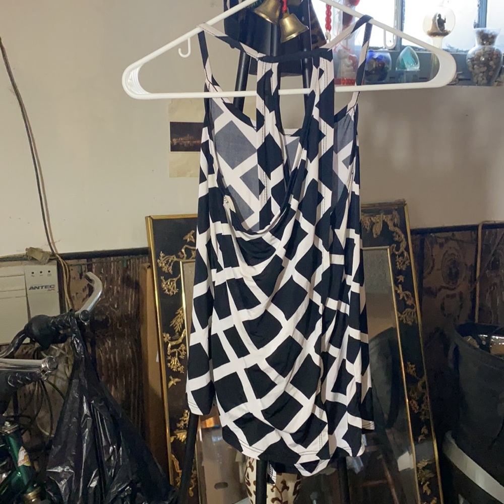 Body Central - not sure what size! - Picture 2 of 3